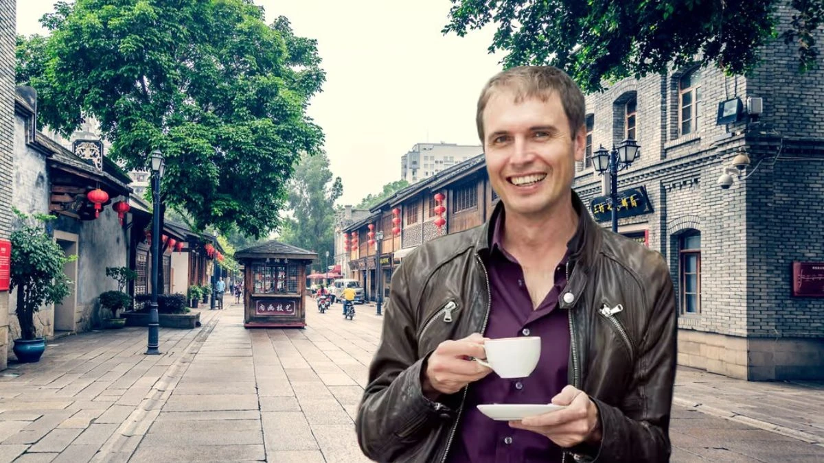 Who is Kimbal Musk? Kimbal Musk Networth, Wife, Age and Bio