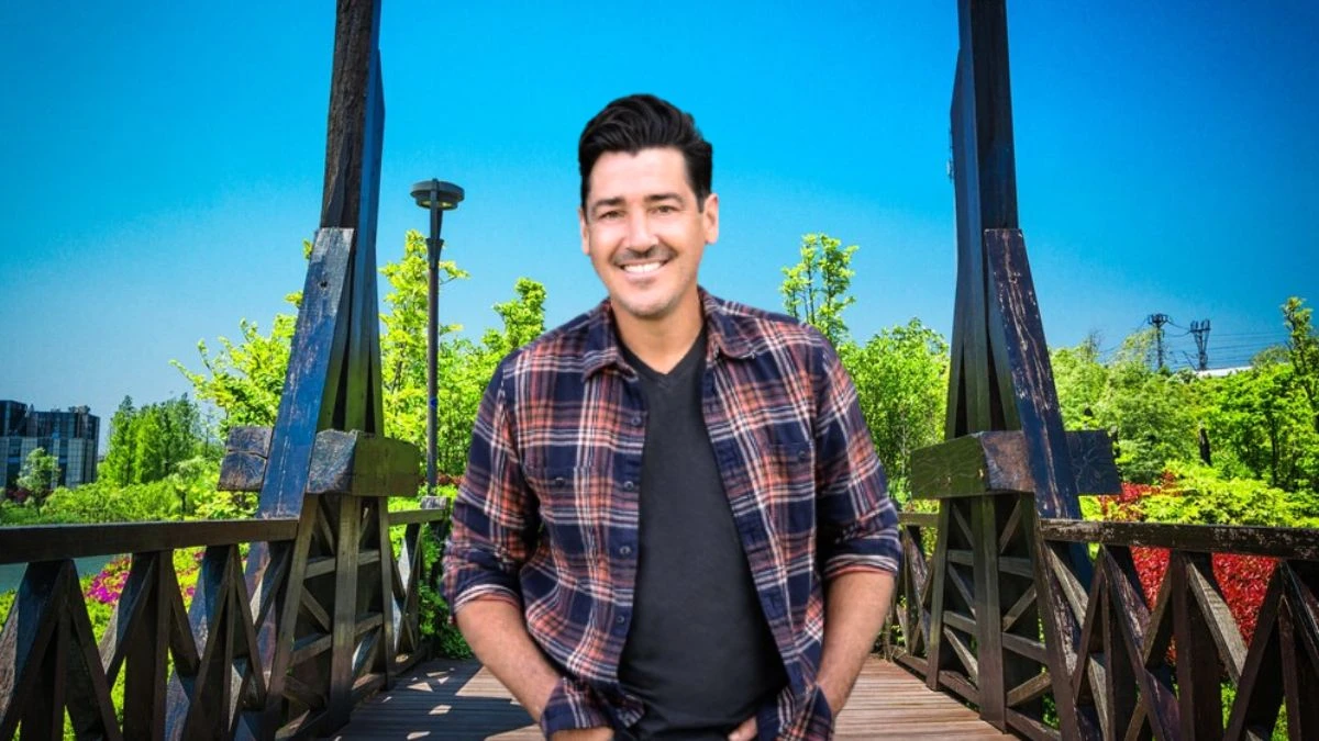 Is Jonathan Knight Married? Does Jonathan Knight have a Son?