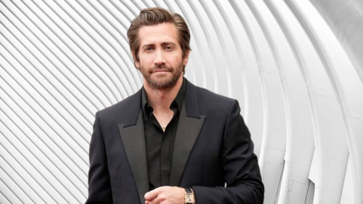 Jake Gyllenhaal Net Worth in 2024 How Rich is He Now?