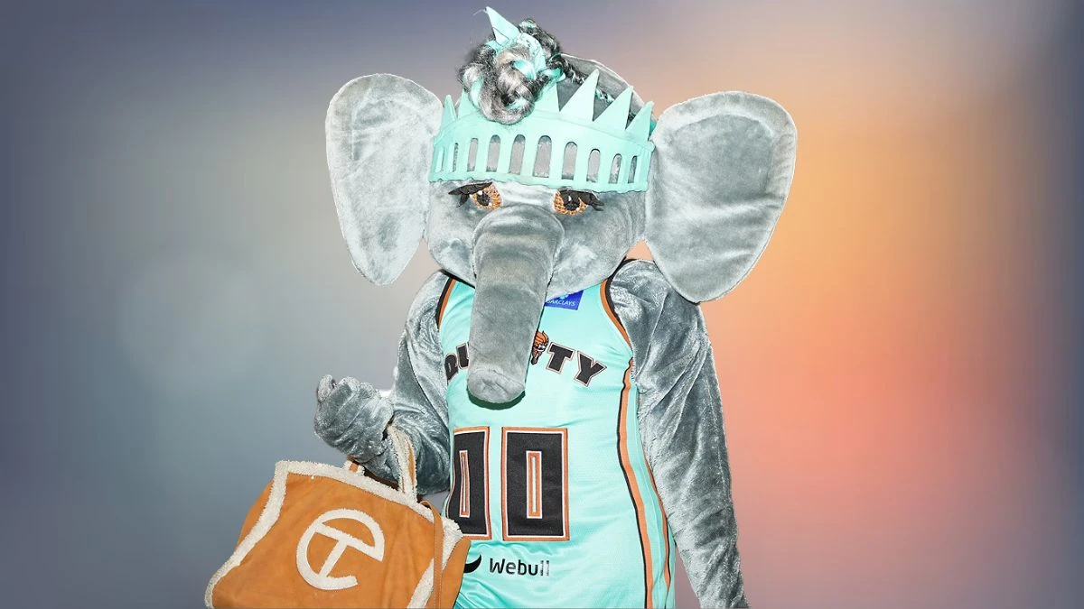 Who is Ellie The Elephant Mascot? What Team is Ellie The Elephant The ...