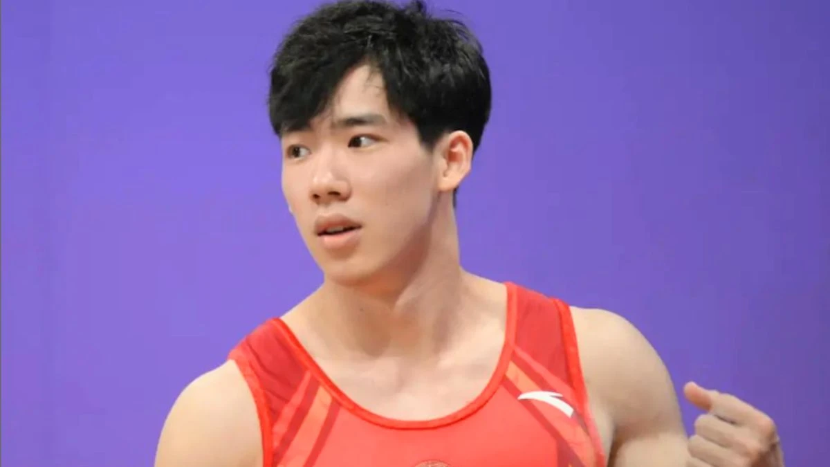 How Tall is Zhang Boheng? Who are Zhang Boheng Parents? Zhang Boheng Height, Parents, Age, Girlfriend, Nationality, Medals, and Career